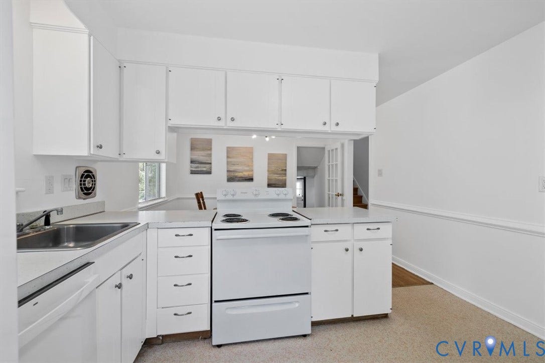 2817 Lito Road, Glen Allen, VA 23060 Kitchen