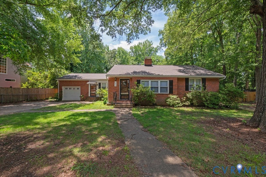 Property photo for 14616 Rivermont Road, Chester, VA