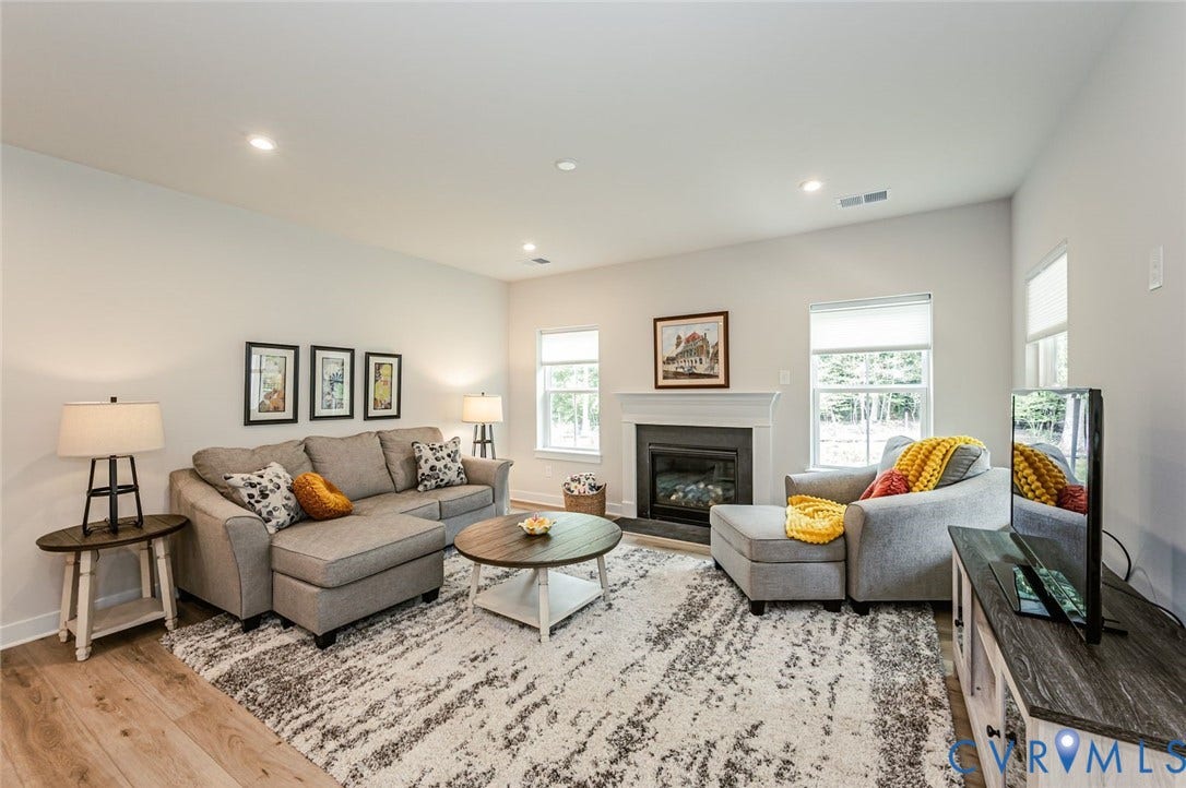 8187 Winter Fog Drive, New Kent, VA 23124 living room
