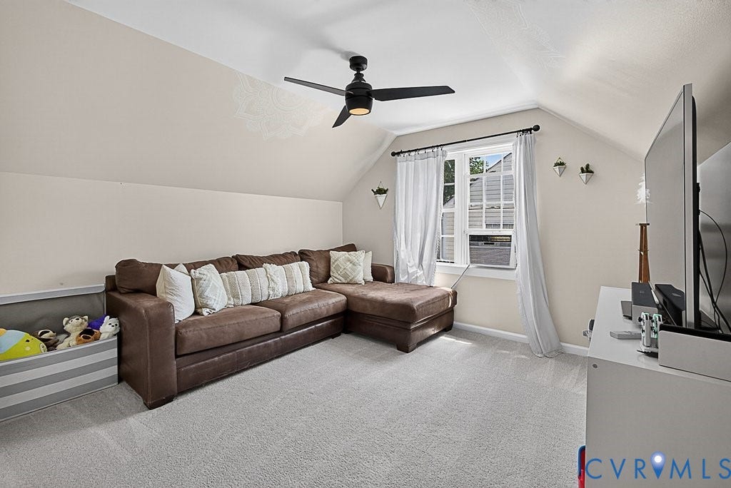 705 Lakewater Drive, Henrico, VA 23229 Brand NEW Carpet!
