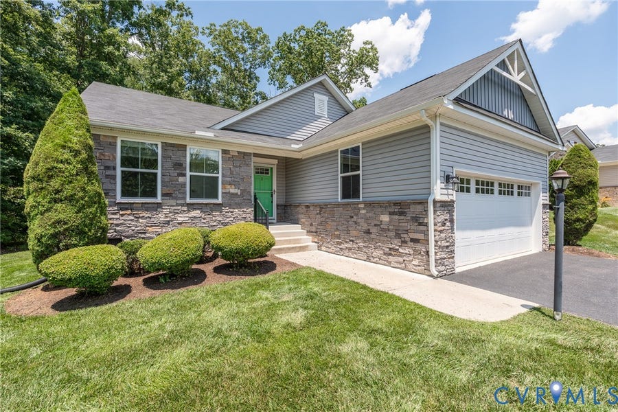 Property photo for 10312 Sun Ridge Lane, Richmond, VA