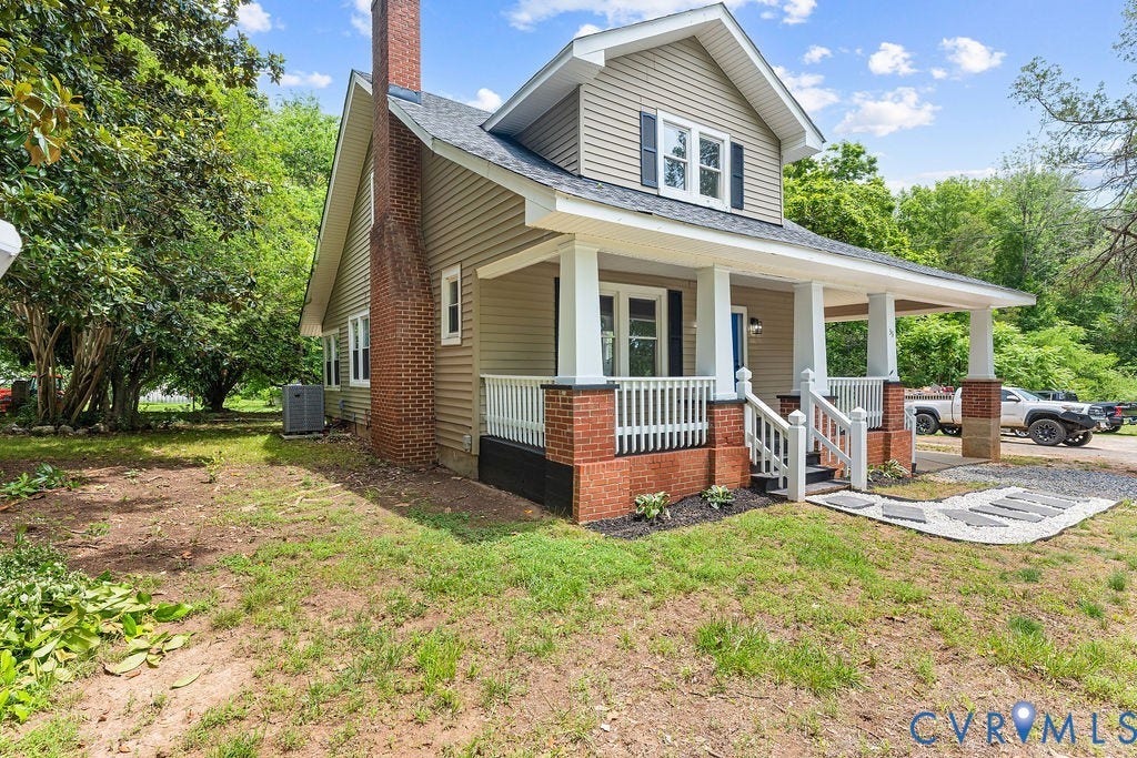 33 Stoney Point Road, Cumberland, VA 23040