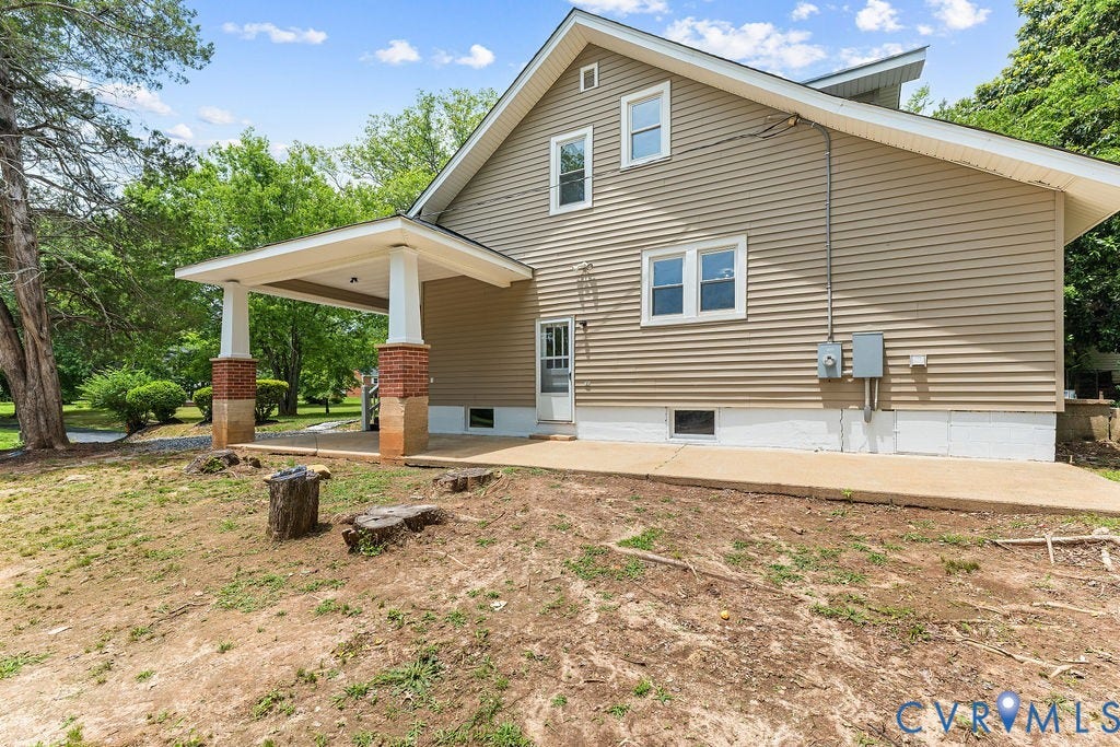 33 Stoney Point Road, Cumberland, VA 23040