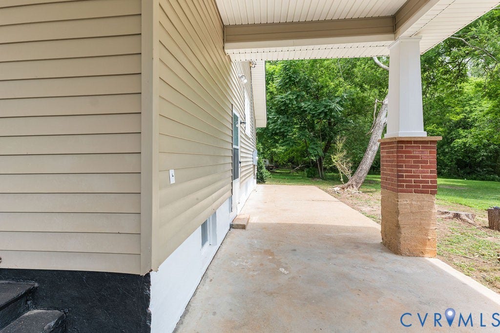 33 Stoney Point Road, Cumberland, VA 23040