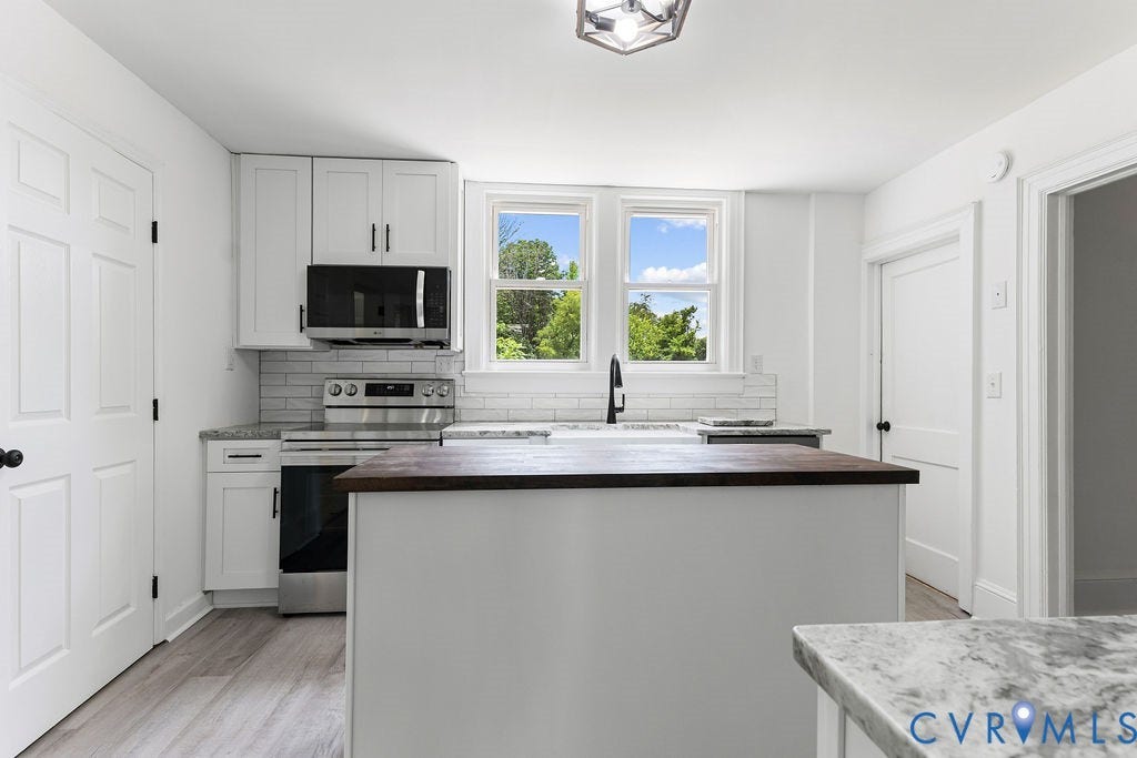 33 Stoney Point Road, Cumberland, VA 23040