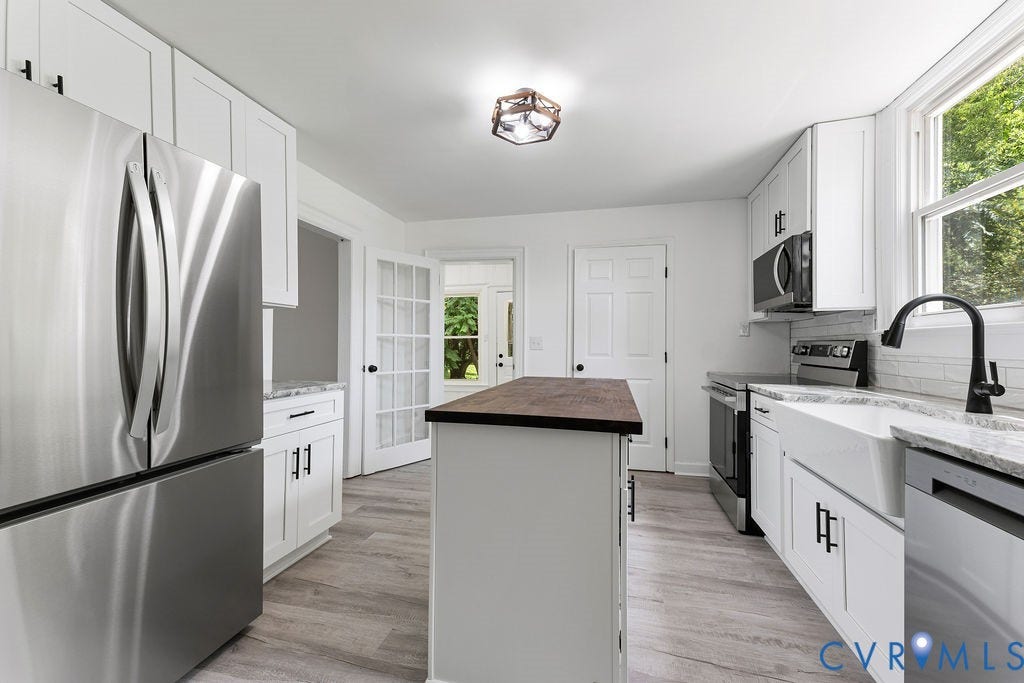 33 Stoney Point Road, Cumberland, VA 23040