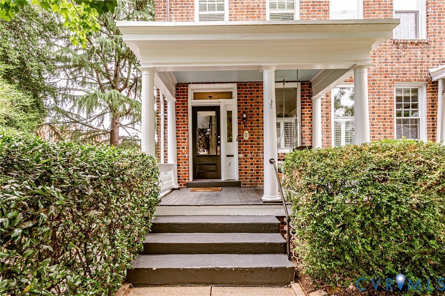 Property photo for 7 N Auburn Avenue, Richmond, VA