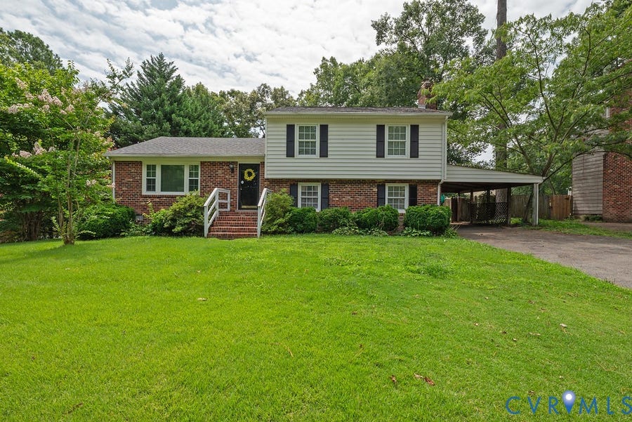 Property photo for 6901 Manning Road, Chesterfield, VA