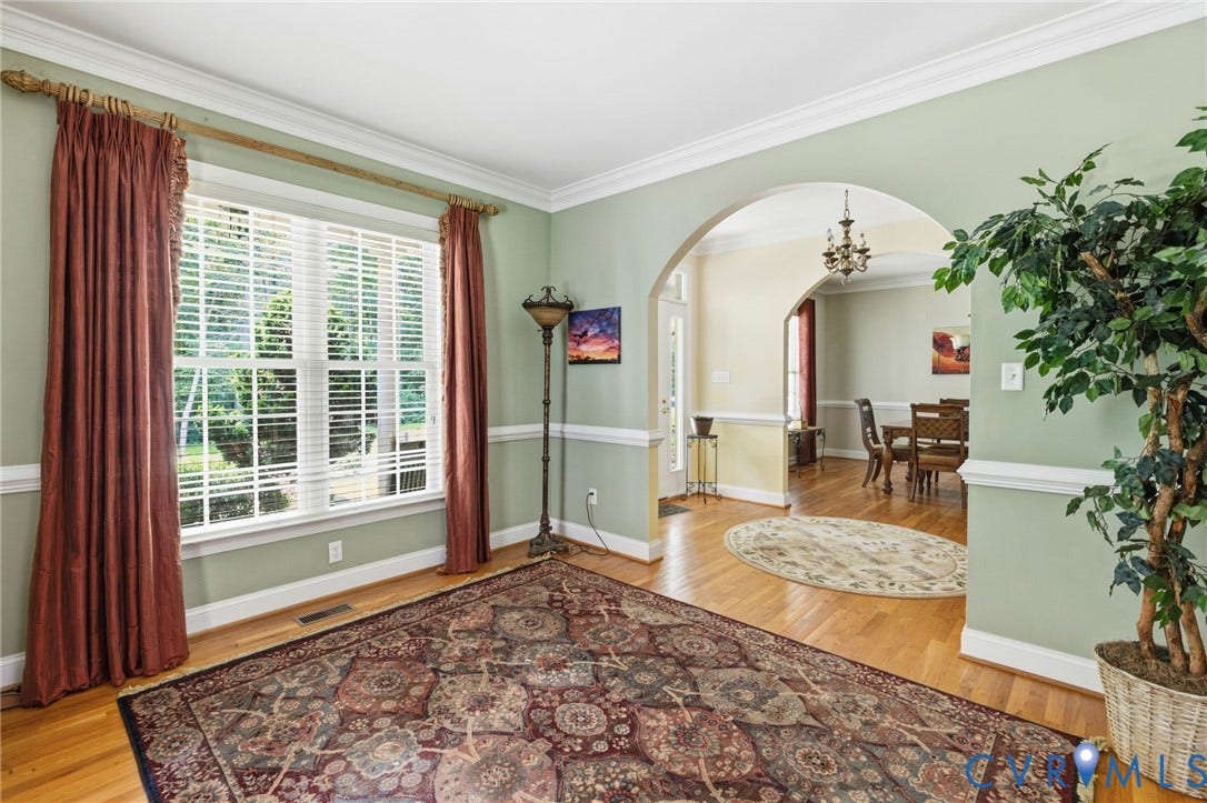 3337 Scarlet Oak Drive, Powhatan, VA 23139 Living room