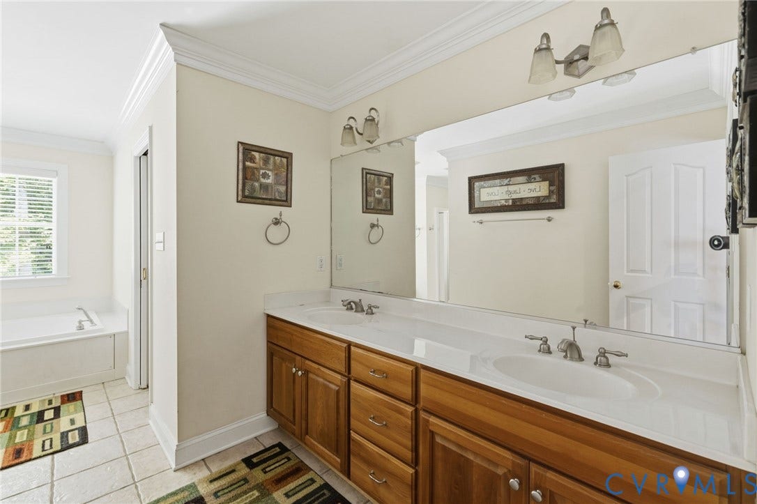 3337 Scarlet Oak Drive, Powhatan, VA 23139 Bathroom