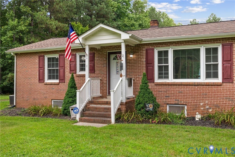 Property photo for 9693 King William Road, Aylett, VA