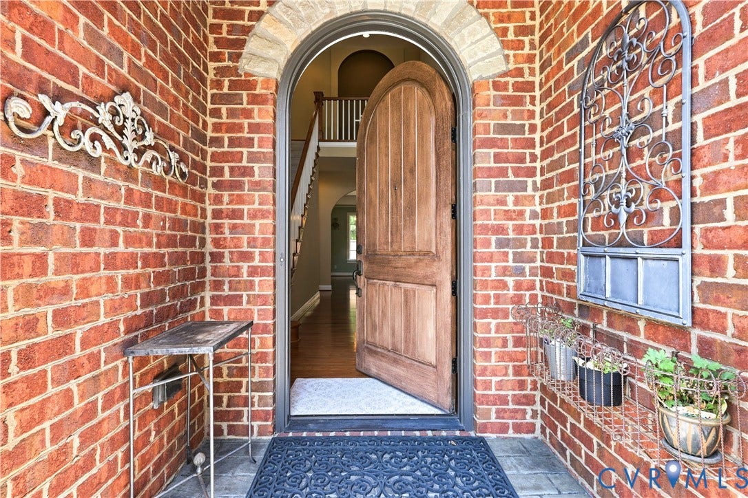 2384 Bel Crest Circle, Midlothian, VA 23113 Custom front door says WELCOME!
