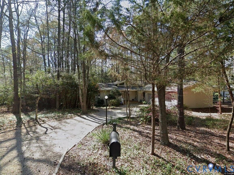 Property photo for 4007 Timber Ridge Road, Chesterfield, VA