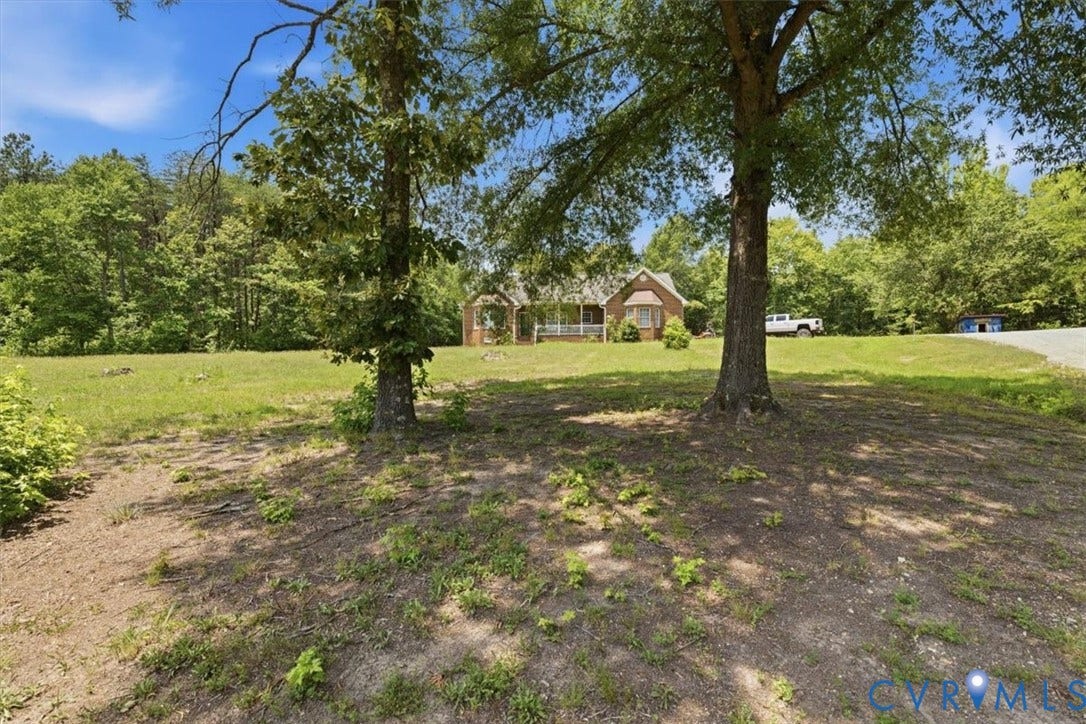 72 Bransford Road, Cumberland, VA 23040