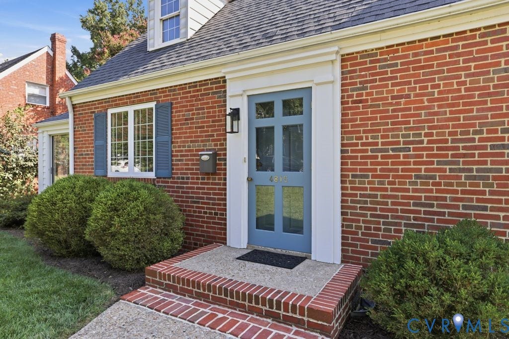 4815 Bromley Lane, Willow Lawn, Richmond, VA 23226