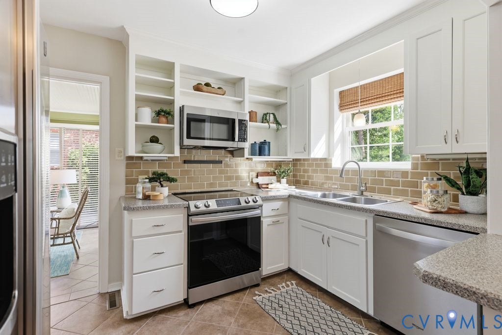 4815 Bromley Lane, Willow Lawn, Richmond, VA 23226