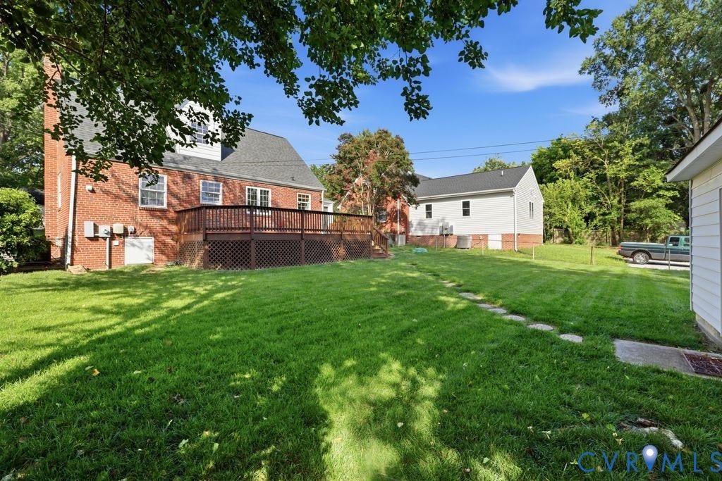 4815 Bromley Lane, Willow Lawn, Richmond, VA 23226