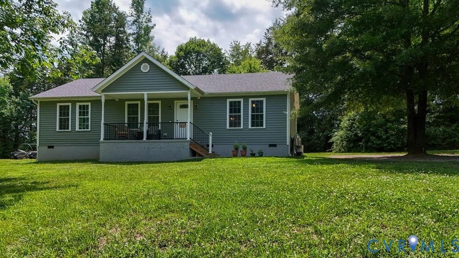 Property photo for 25 Dogwood Lane, Cumberland, VA
