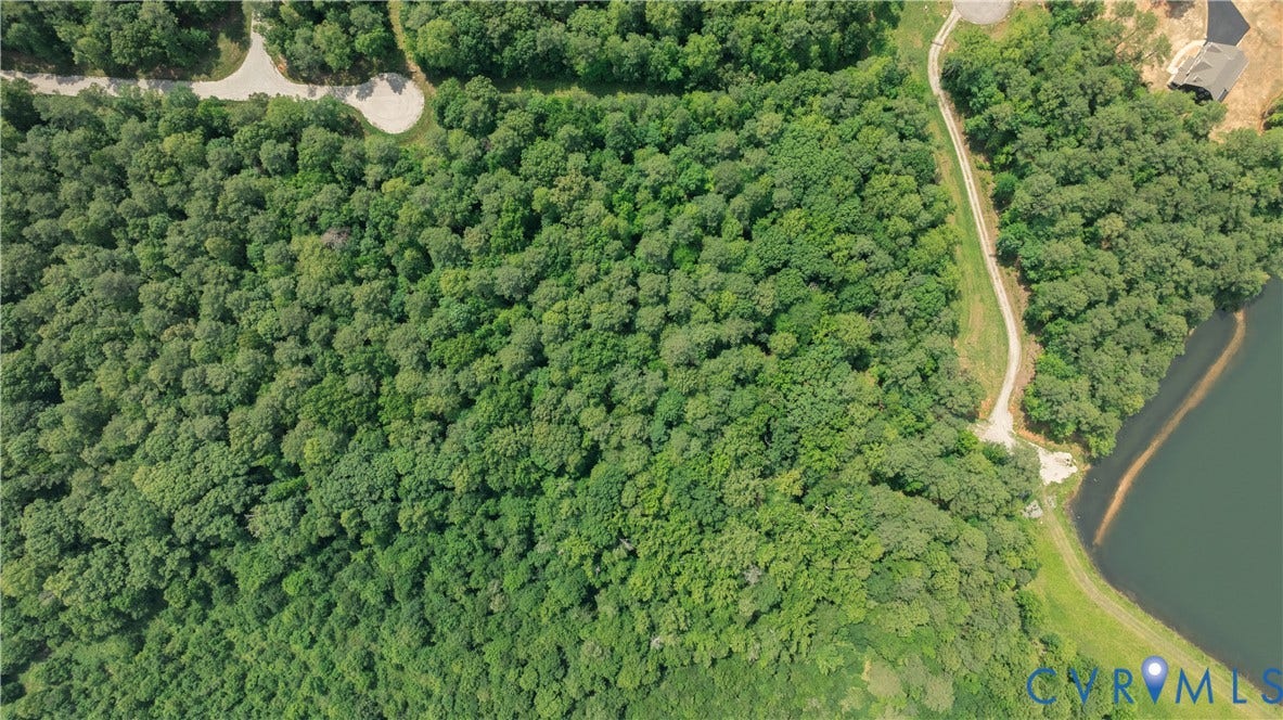 2005 Wilkhaven Terrace, Powhatan, VA 23139 Extensive wooded parcel - you can see Maple Grove lake behind it.