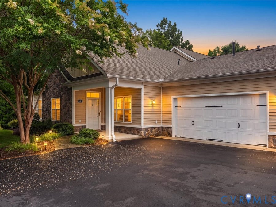 Property photo for 241 Pumpkin Place, North Chesterfield, VA