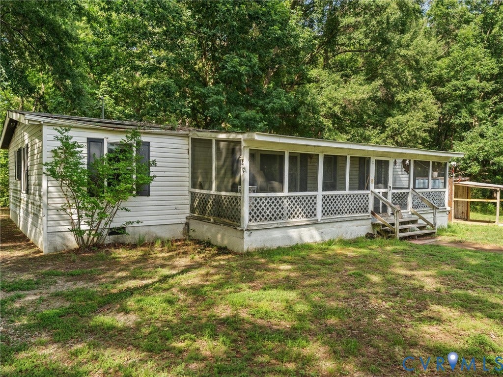 7215 Dennisville Road, Amelia, VA 23002 7215 Dennisville Road, Amelia, VA 23002