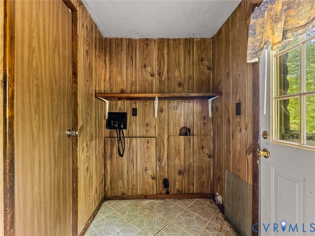 7215 Dennisville Road, Amelia, VA 23002 7215 Dennisville Road, Amelia, VA 23002