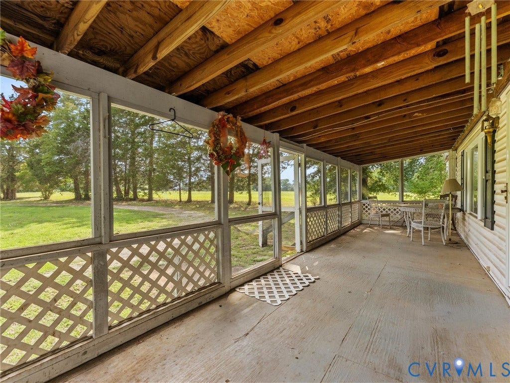 7215 Dennisville Road, Amelia, VA 23002 Screened in Front Porch