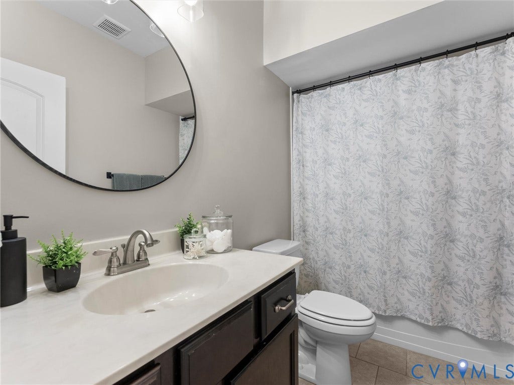 16419 Binley Road, Hallsley, Midlothian, VA 23112 Full bath in basement