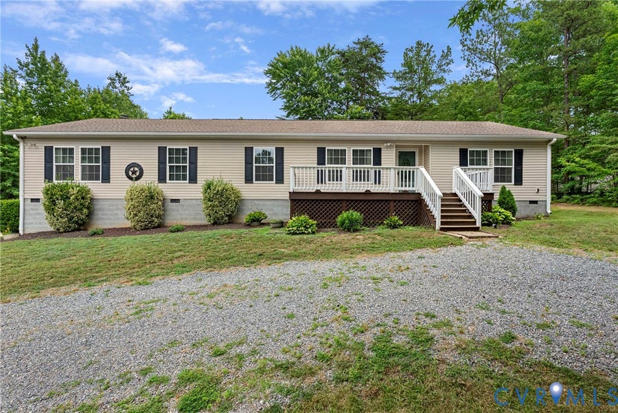 Property photo for 4106 S Spotswood Trail, Louisa, VA