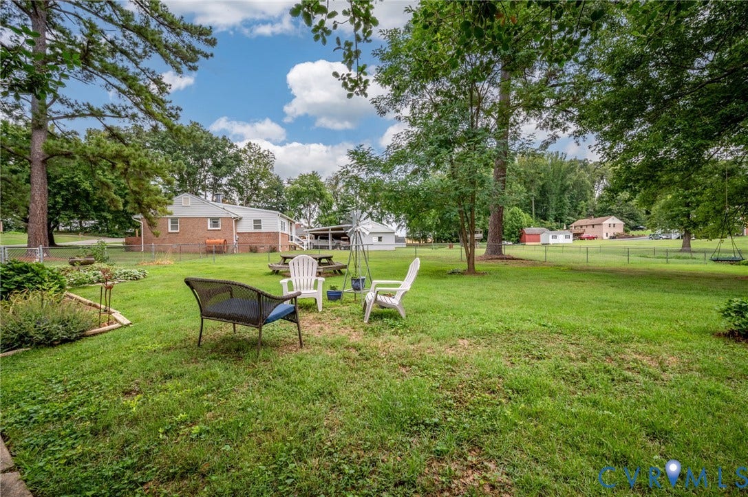 1569 Oak Lane, Manakin Sabot, VA 23103 1569 Oak Lane, Manakin Sabot, VA 23103