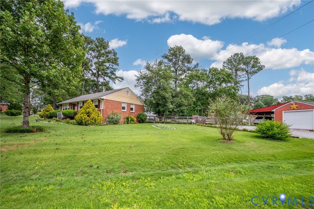 1569 Oak Lane, Manakin Sabot, VA 23103 1569 Oak Lane, Manakin Sabot, VA 23103