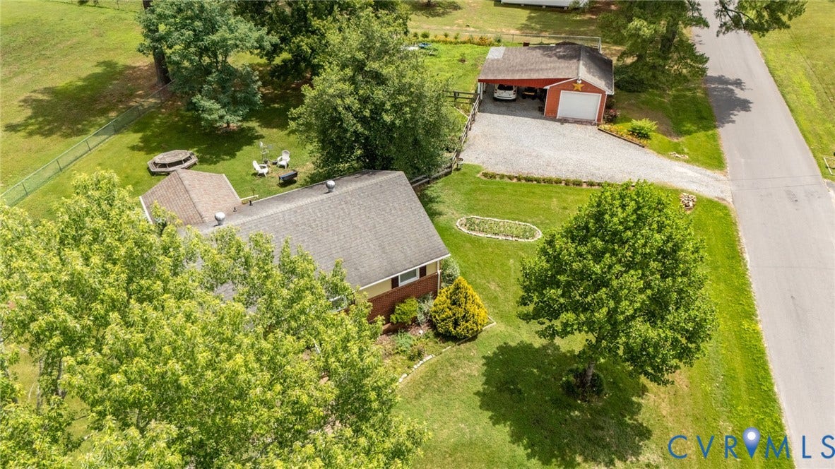 1569 Oak Lane, Manakin Sabot, VA 23103 1569 Oak Lane, Manakin Sabot, VA 23103
