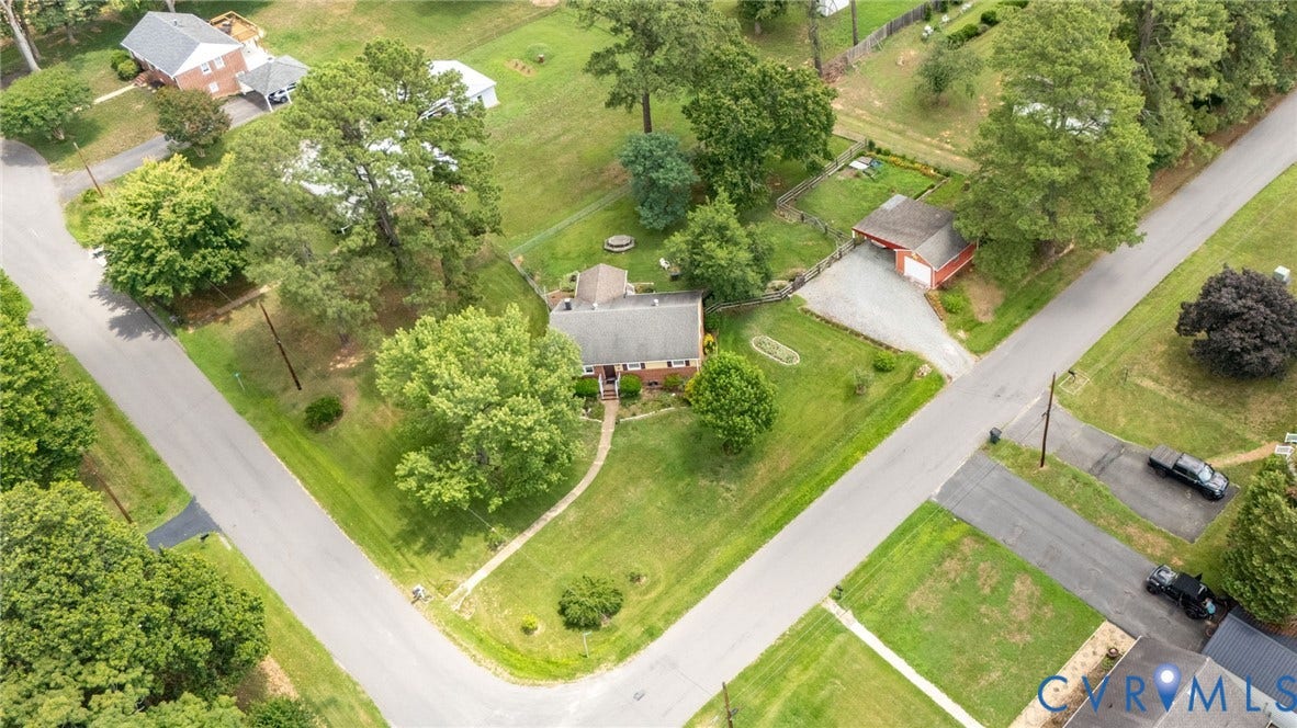 1569 Oak Lane, Manakin Sabot, VA 23103 1569 Oak Lane, Manakin Sabot, VA 23103