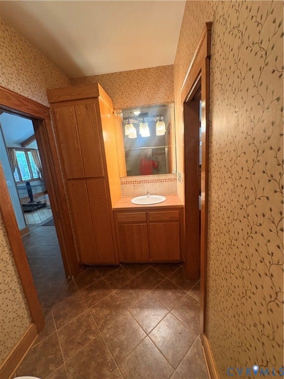 4215 Newville Road, Sweet Gum Corner, Waverly, VA 23890