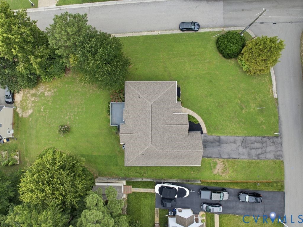3819 Daniels Street, Chesterfield, VA 23831 Property with expansive green lawn and mature trees