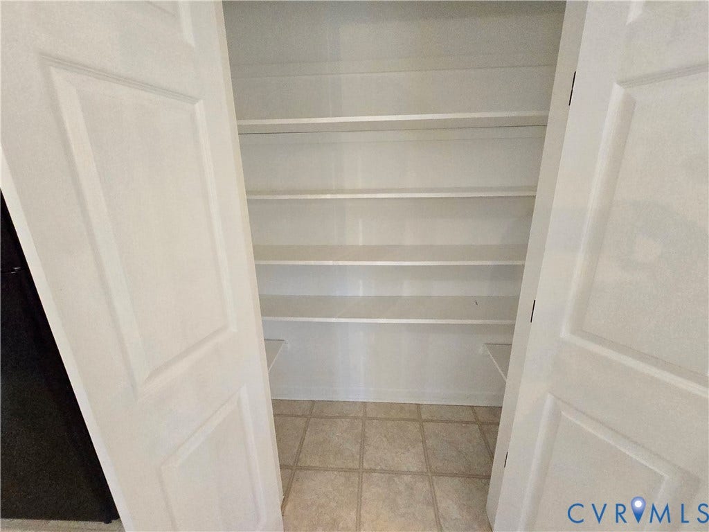 3901 Buckland Place, Chester, VA 23831 Pantry