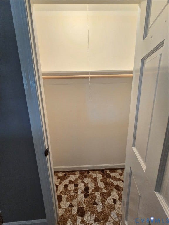 3901 Buckland Place, Chester, VA 23831 Coat closet