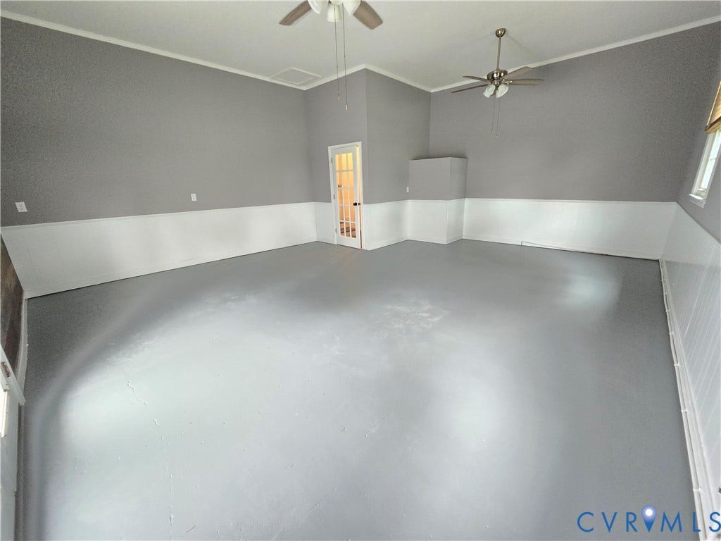 3901 Buckland Place, Chester, VA 23831 Finished garage, multi-purpose room!