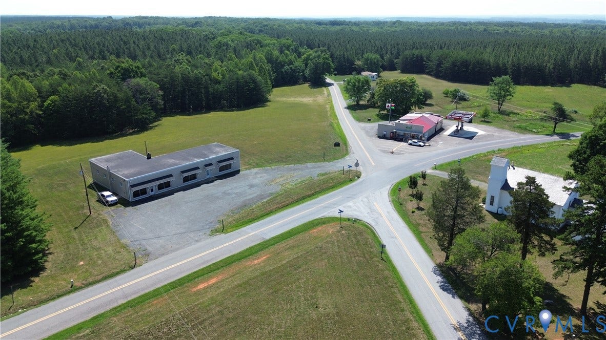 7864 Howardsville Road, Howardsville, VA 23921 7864 Howardsville Road, Howardsville, VA 23921