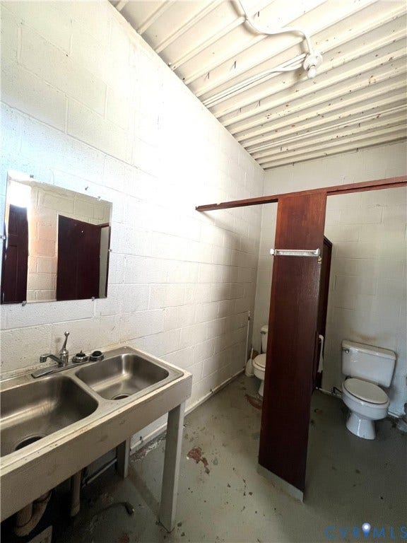 7864 Howardsville Road, Howardsville, VA 23921 7864 Howardsville Road, Howardsville, VA 23921