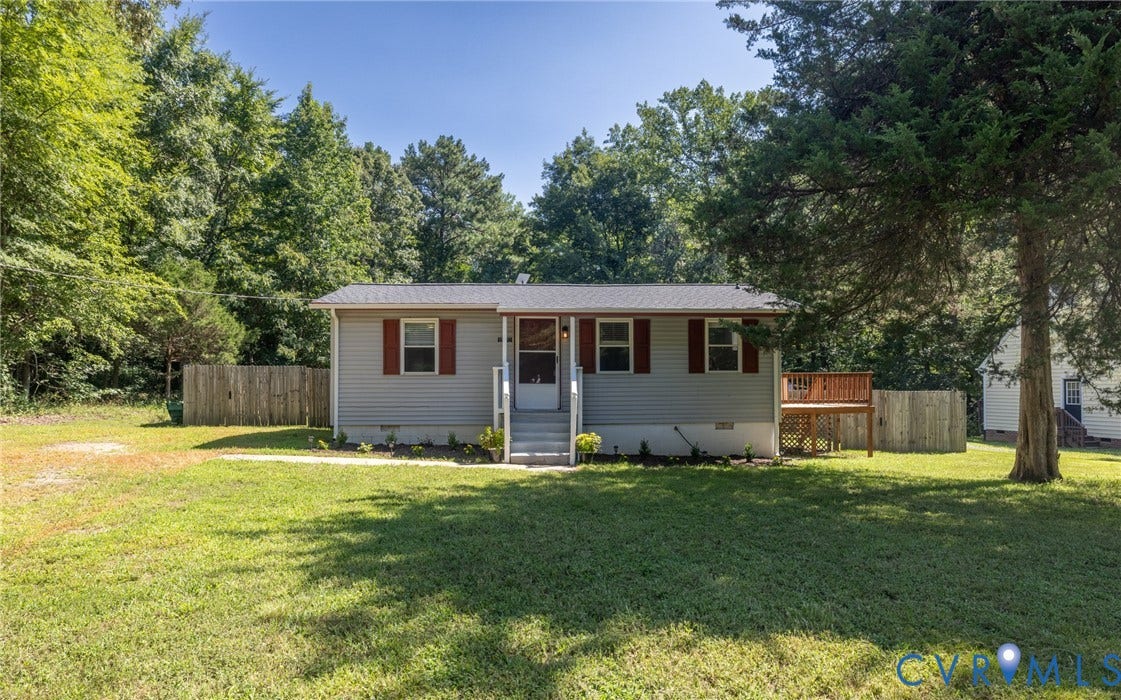13070 Auburn Mill Road, Glen Allen, VA 23059 Light gray siding exterior with red shutters, front entry steps, a side wooden deck, and a fenced perimeter