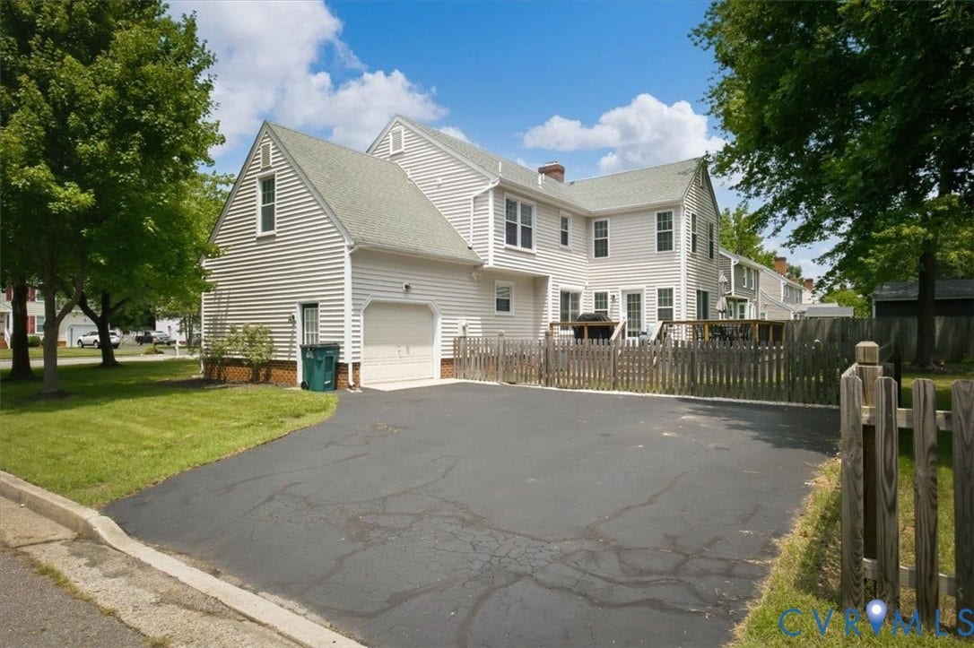 11025 Forest Trace Way, Glen Allen, VA 23059 11025 Forest Trace Way, Glen Allen, VA 23059