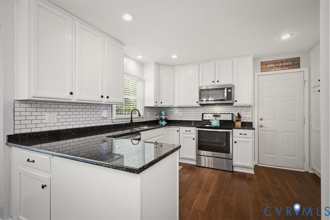 11025 Forest Trace Way, Glen Allen, VA 23059 11025 Forest Trace Way, Glen Allen, VA 23059