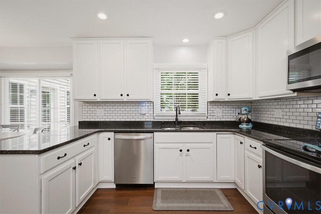 11025 Forest Trace Way, Glen Allen, VA 23059 11025 Forest Trace Way, Glen Allen, VA 23059