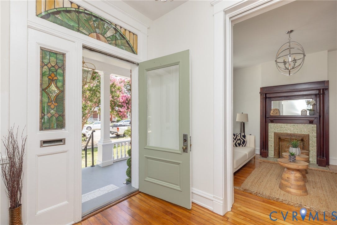 3135 Floyd Avenue, Museum District, Richmond, VA 23221 Entryway with hardwood flooring, a decorative stained-glass transom, and sidelight