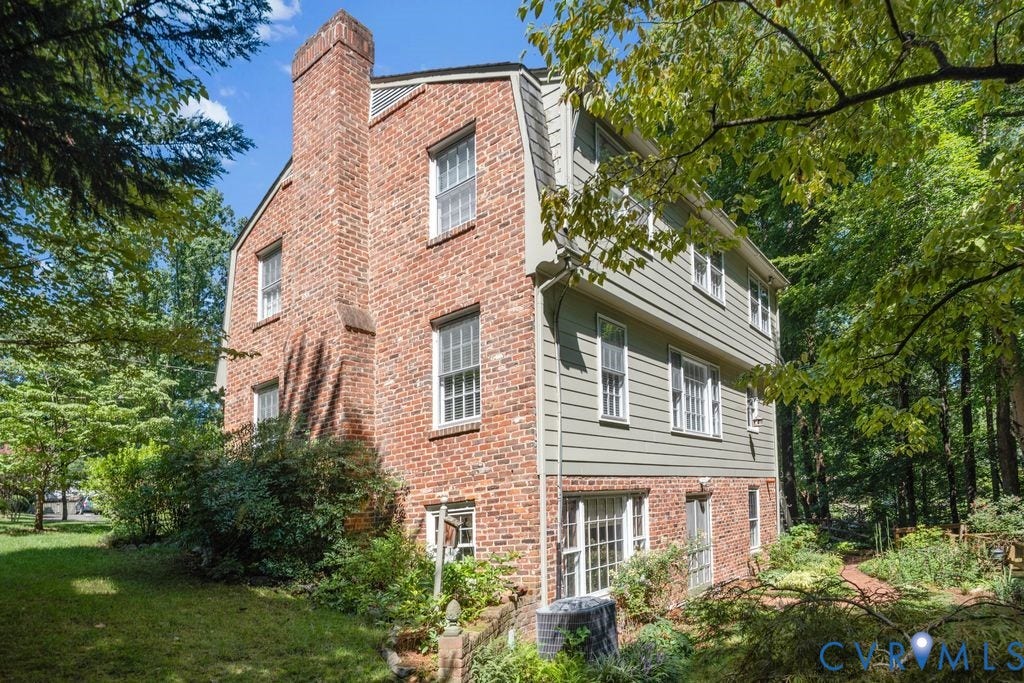 2425 Chancellor Road, North Chesterfield, VA 23235 Brick facade with prominent chimney