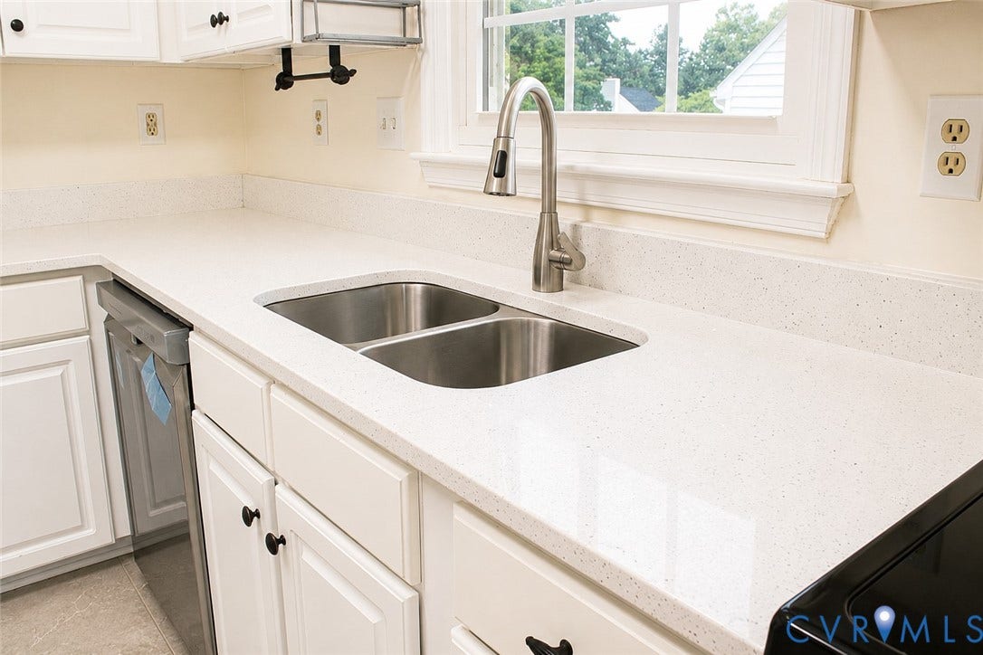 2120 Oakhampton Place, Henrico, VA 23233 2120 Oakhampton Place, Henrico, VA 23233
