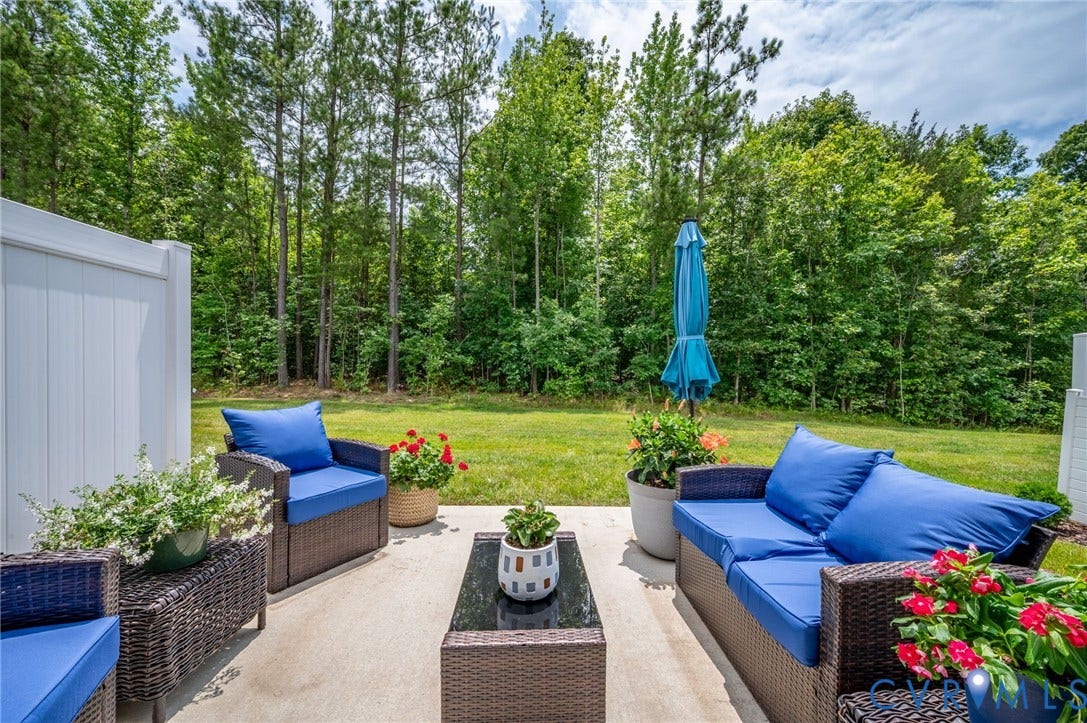 9217 Cerulean Place, Goochland, VA 23238 Concrete patio with a full privacy fence