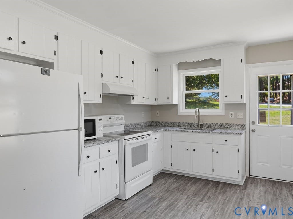 2109 Providence Place, North Chesterfield, VA 23236 2109 Providence Place, North Chesterfield, VA 23236