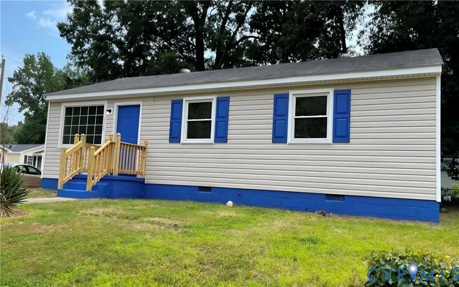 Property photo for 2349 Maclin Circle, Hopewell, VA